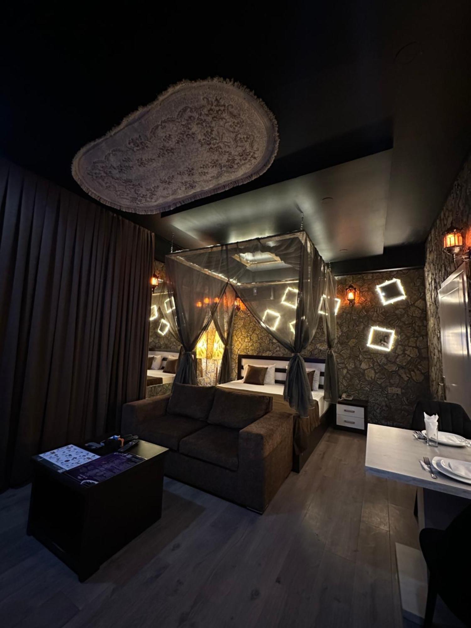 My Music Hotel Baku Exteriör bild