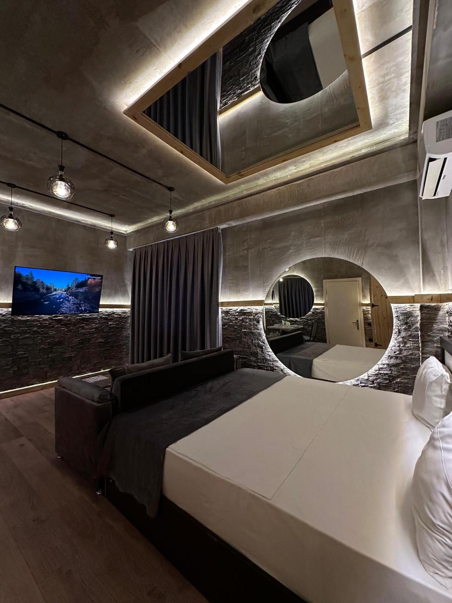 My Music Hotel Baku Exteriör bild